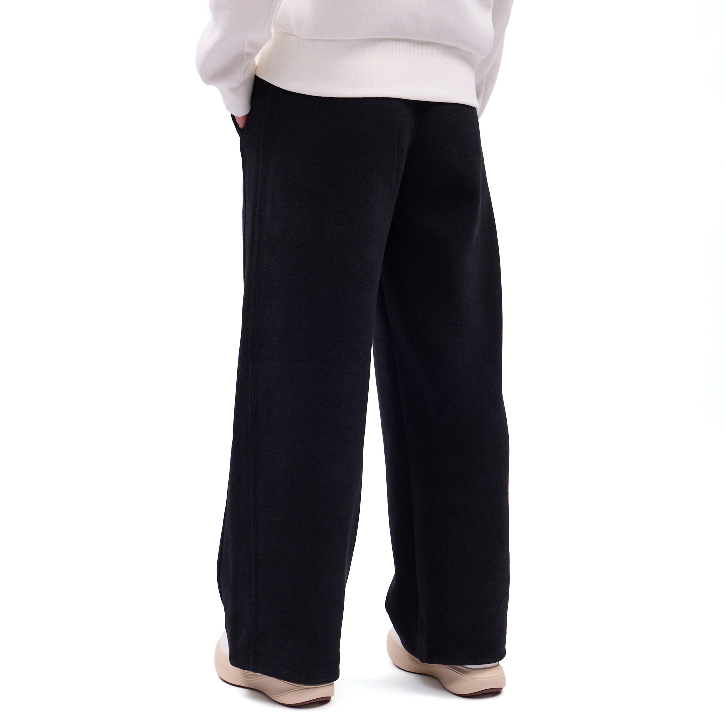 AKYV112-2 Брюки джоггеры Workout черный